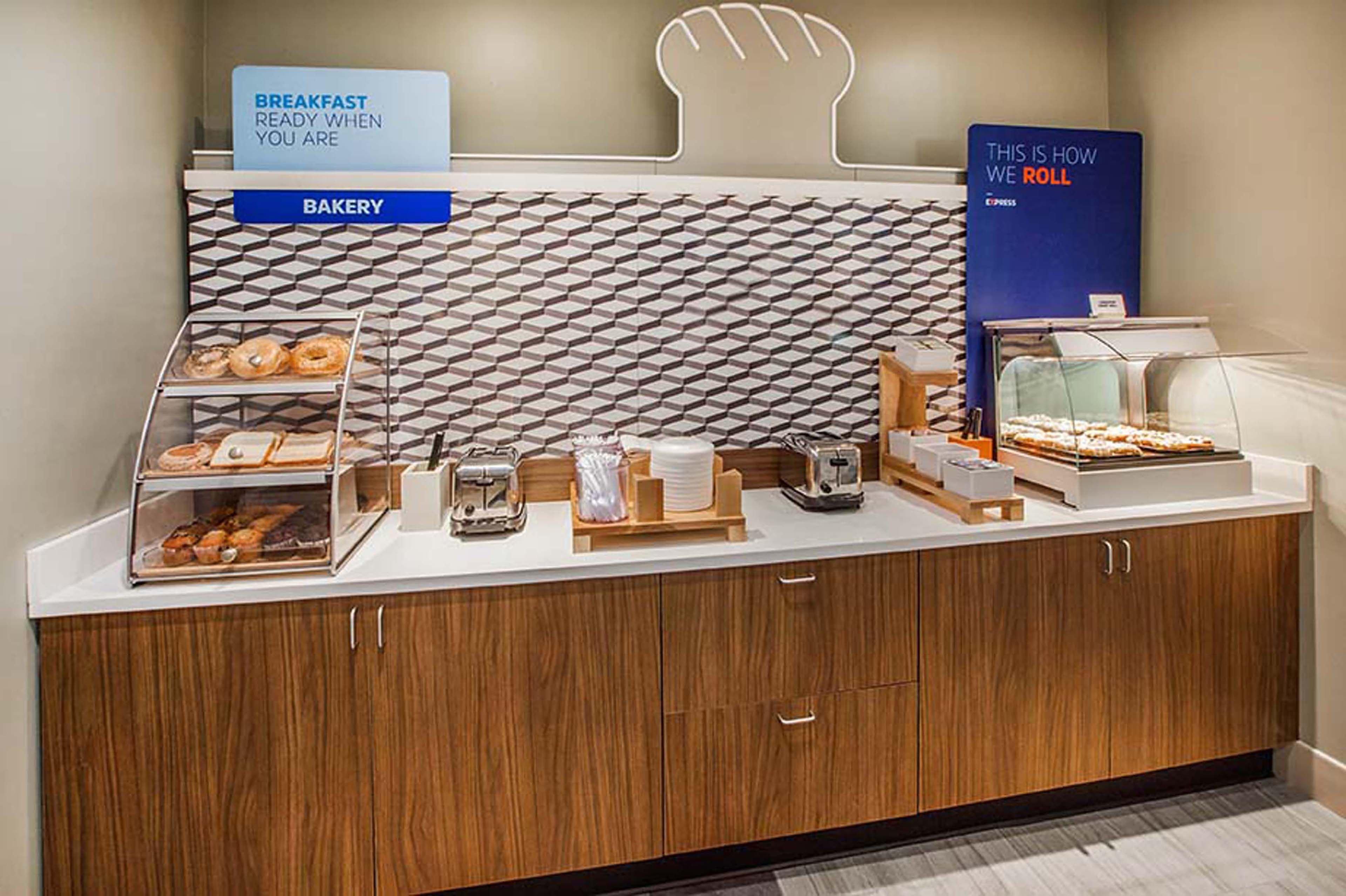 Holiday Inn Express & Suites Richburg By Ihg Zewnętrze zdjęcie